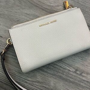 Michael Kors White Pebbled Leather Wristlet with Gold Hardware